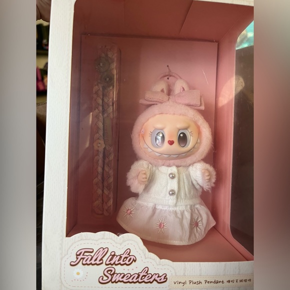 Mokoko Fall Into Sweaters Plush Pendant Labubu